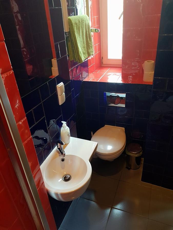Lux Hostel - Z Prywatnymi Lazienkami グディニャ エクステリア 写真